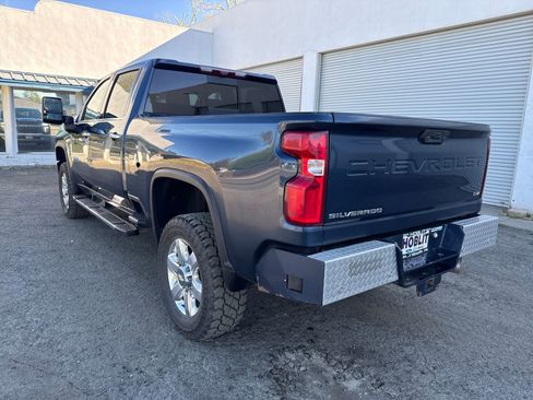 Used 2022 Chevrolet Silverado 2500 LTZ w/ LTZ Plus Package image 3
