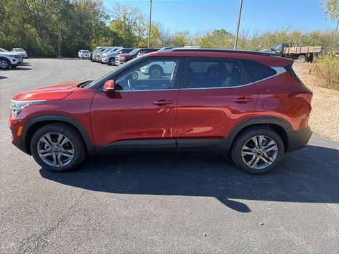 Used 2022 Kia Seltos S image 7