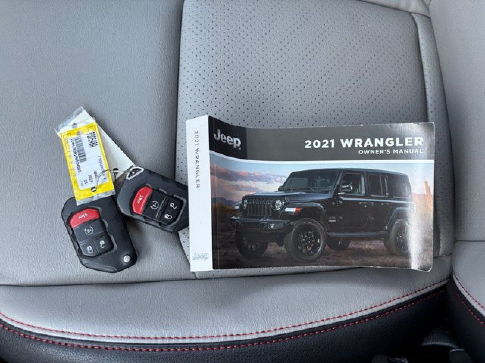 Used 2021 Jeep Wrangler Unlimited Sport AWD/4WD image 19