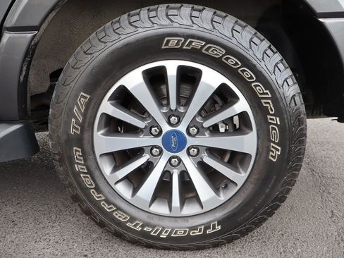 Used 2017 Ford Expedition XLT w/ Equipment Group 202A image 44