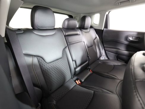 Used 2019 Jeep Compass Latitude w/ Popular Equipment Group image 20