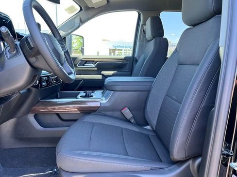 New 2026 Chevrolet Silverado 2500 LT w/ Trail Boss Package AWD/4WD image 5