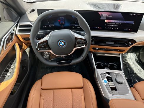 New 2026 BMW i4 xDrive40i w/ Parking Assistance Package AWD/4WD image 17