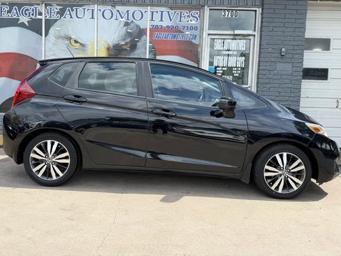 Used 2016 Honda Fit EX image 2