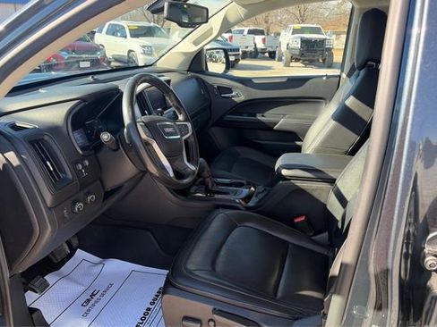 Used 2019 GMC Canyon SLT w/ Trailering Package image 9