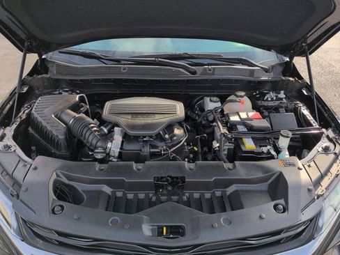 Certified 2024 Chevrolet Blazer RS w/ Driver Confidence II Package image 28