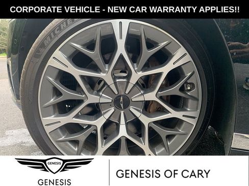 Used 2025 Genesis G90 3.5T AWD/4WD image 25