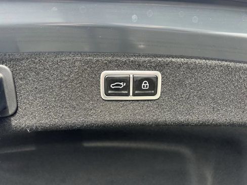 Used 2021 Genesis G80 3.5T RWD image 14