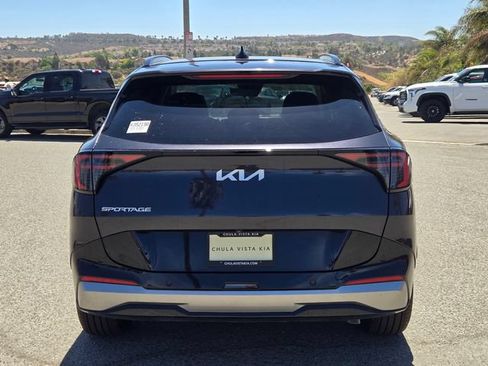 New 2026 Kia Sportage SX FWD image 19