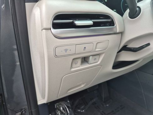 Used 2024 Hyundai Palisade Calligraphy image 12