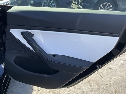 Used 2020 Tesla Model 3 Long Range image 54