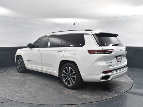 Used 2022 Jeep Grand Cherokee L Overland w/ Advanced Protech Group III image 7