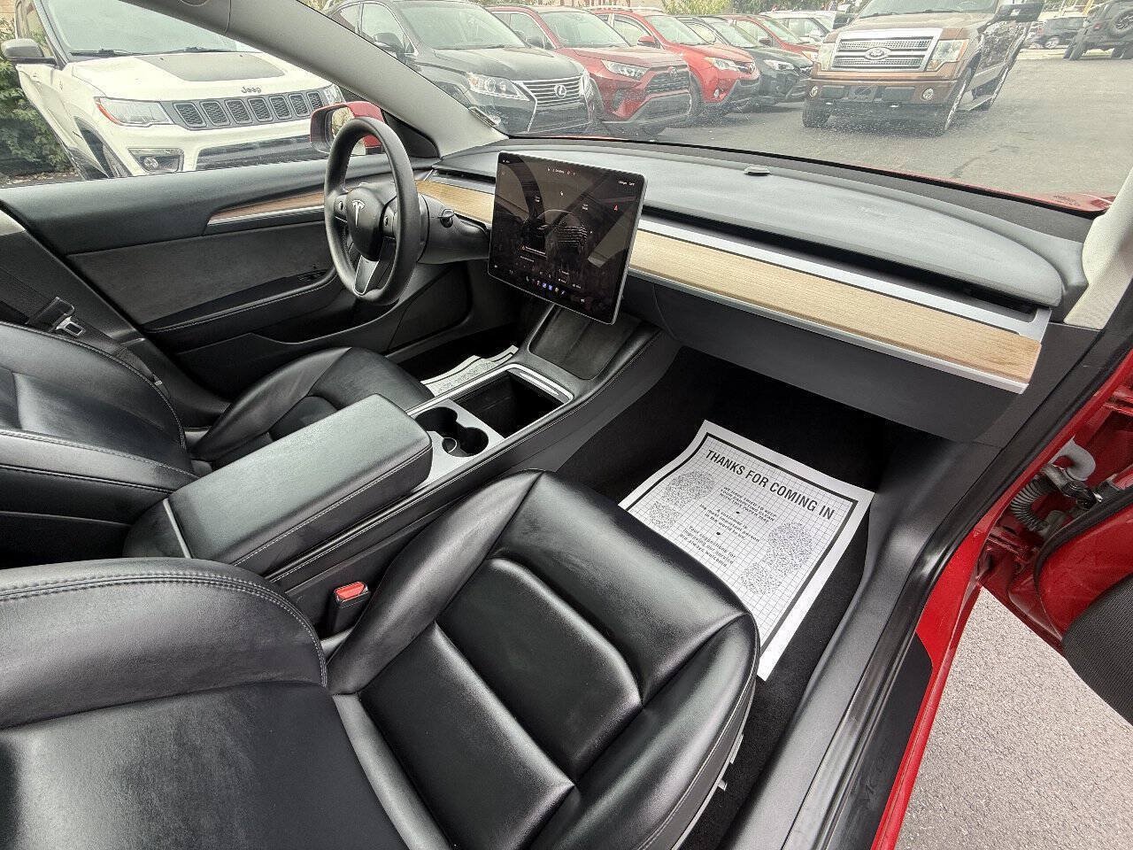 Used 2023 Tesla Model 3 Standard Range RWD image 18