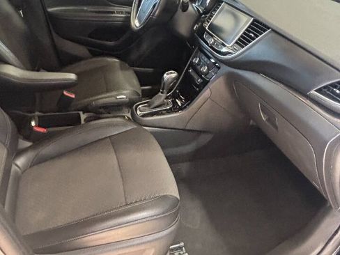 Used 2019 Buick Encore Preferred FWD image 9