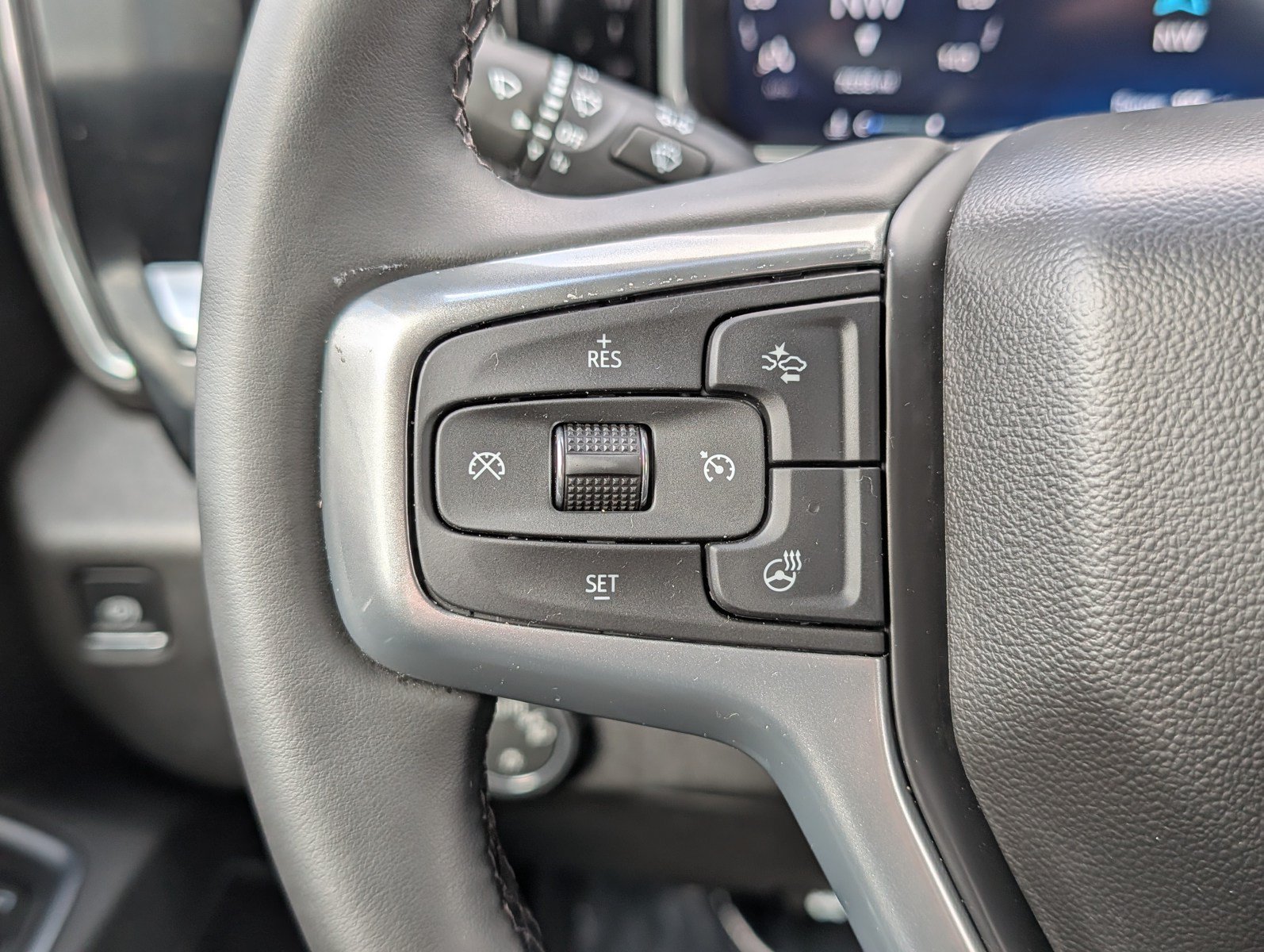 Used 2026 Chevrolet Silverado 1500 LT AWD/4WD image 26