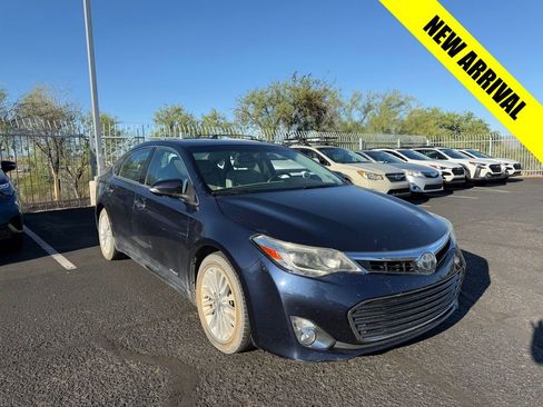 Used 2014 Toyota Avalon Limited w/ Technology Package FWD image 1