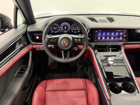 New 2026 Porsche Panamera 4 image 25