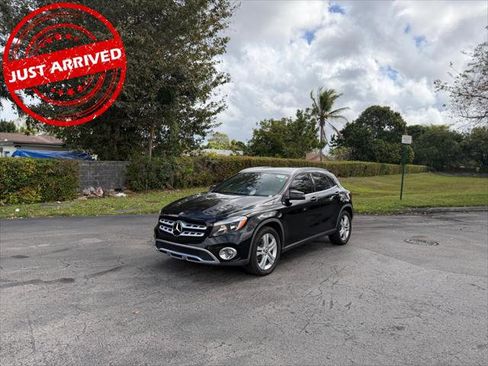 Used 2018 Mercedes-Benz GLA 250 image 2