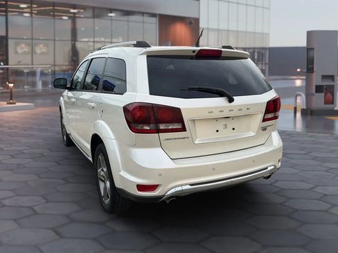 Used 2017 Dodge Journey Crossroad w/ Popular Equipment Group image 5