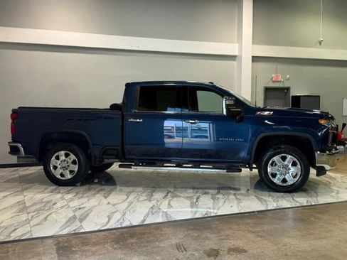 Used 2020 Chevrolet Silverado 2500 LTZ w/ LTZ Plus Package image 5