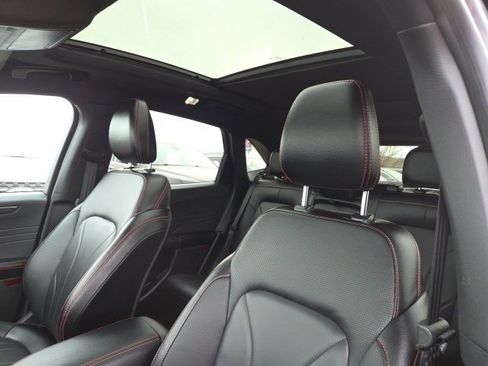 Certified 2025 Ford Escape ST-Line Elite w/ Premium Technology Package image 23