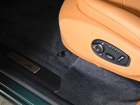 New 2026 Aston Martin DBX 707 image 22