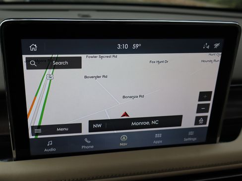 Used 2020 Lincoln Aviator Reserve image 28