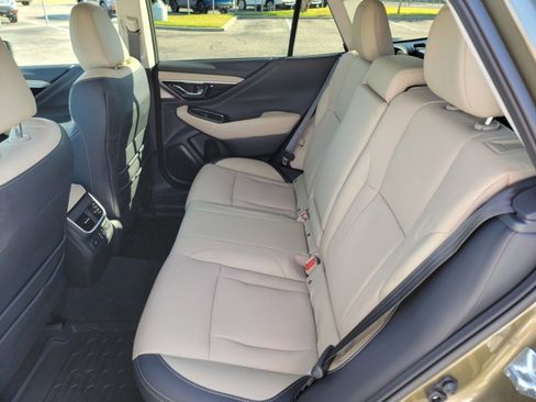 New 2025 Subaru Outback Limited image 6