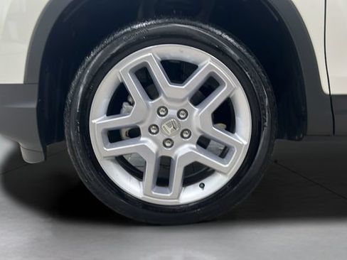Used 2025 Honda Passport EX-L image 26
