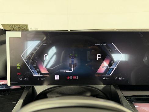 Used 2026 BMW i5 eDrive40 w/ Convenience Package RWD image 19