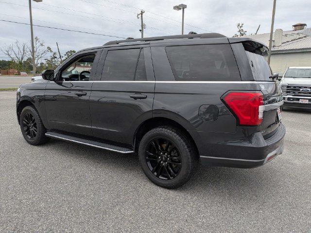 Used 2022 Ford Expedition XLT RWD image 9