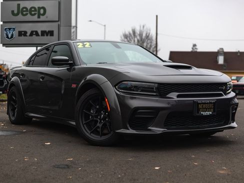 Used 2022 Dodge Charger Scat Pack image 1