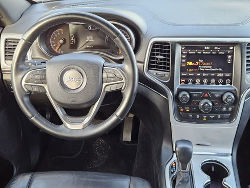 Used 2018 Jeep Grand Cherokee Limited RWD image 25