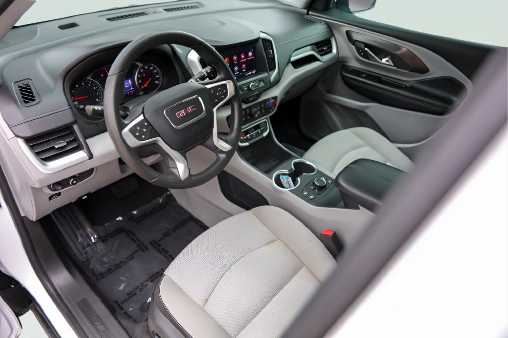 Used 2022 GMC Terrain SLE w/ Driver Convenience Package FWD image 12