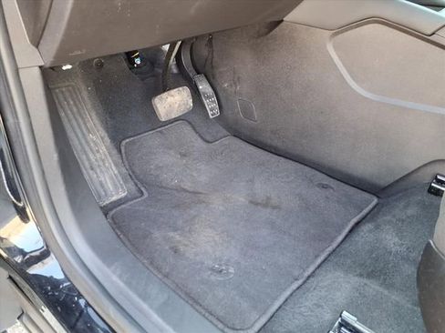 Used 2025 Chevrolet Blazer LT image 49