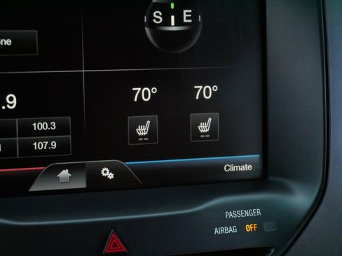 Used 2013 Ford Explorer XLT FWD image 28