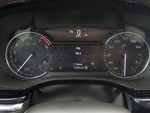 Used 2021 Cadillac XT6 Premium Luxury image 16