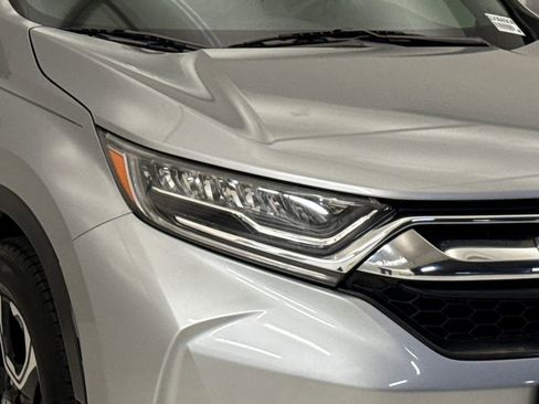 Used 2018 Honda CR-V Touring image 5