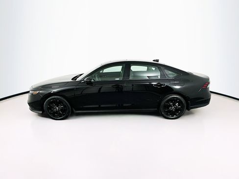 Used 2025 Honda Accord SE image 4