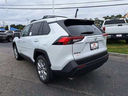 New 2025 Toyota RAV4 XLE Premium image 8