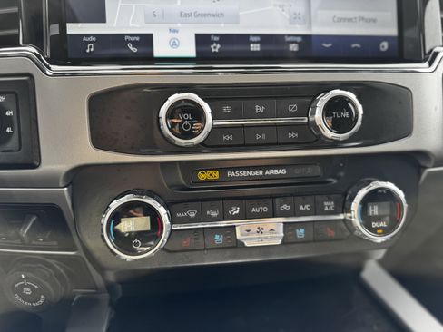 Used 2022 Ford F250 Lariat w/ Lariat Ultimate Package image 15