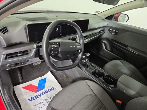 Certified 2025 Kia K4 EX image 16