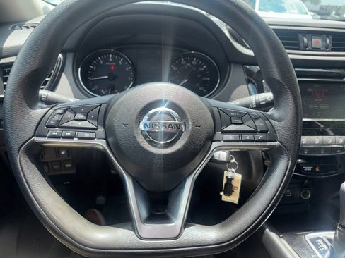 Used 2020 Nissan Rogue S AWD/4WD image 15