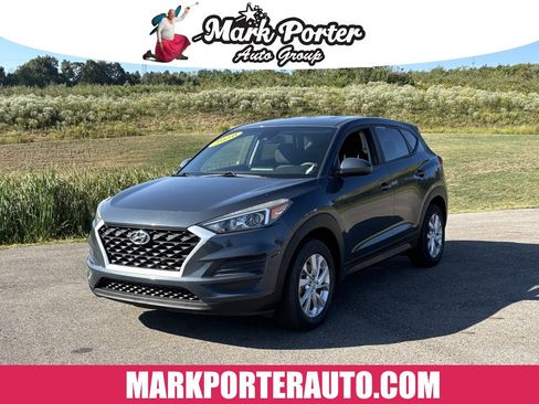 Used 2020 Hyundai Tucson SE image 1
