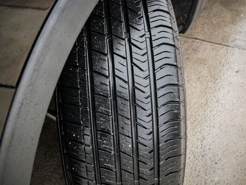 Certified 2021 Honda Ridgeline Sport image 12