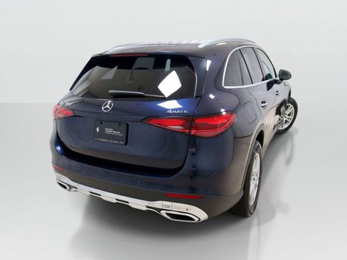 Used 2023 Mercedes-Benz GLC 300 4MATIC image 5