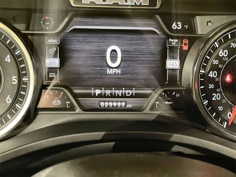 Used 2023 RAM 1500 Laramie image 12