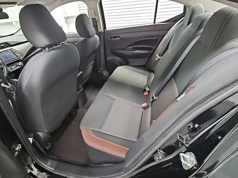 Used 2021 Nissan Versa SR w/ Convenience Package image 26