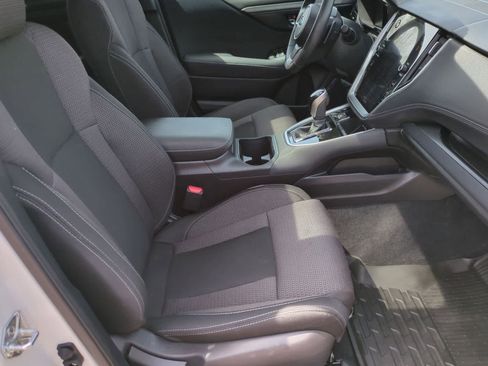 Used 2025 Subaru Outback Premium w/ Popular Package #1A AWD/4WD image 23