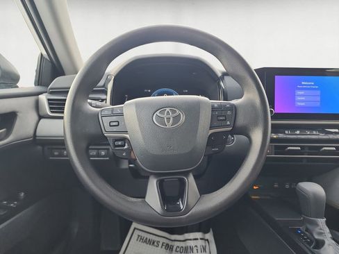 Certified 2025 Toyota Camry LE image 12